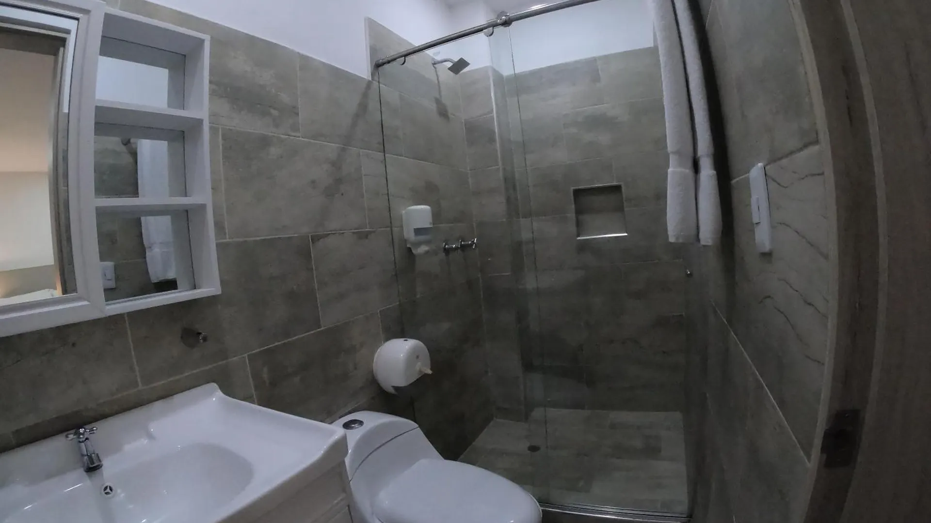 Diagonal Hotel Chipichape Cali