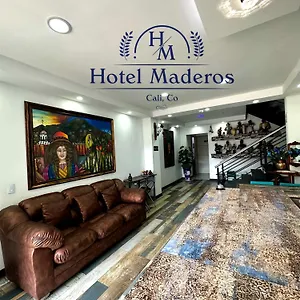 Hotel Ayenda 1423 Maderos, Cali