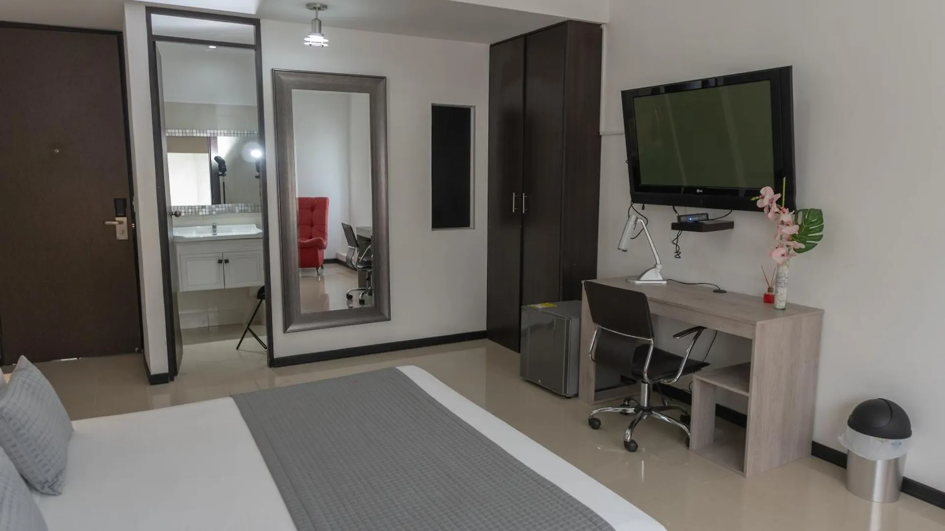 ***  Diagonal Hotel Chipichape Cali Colombia