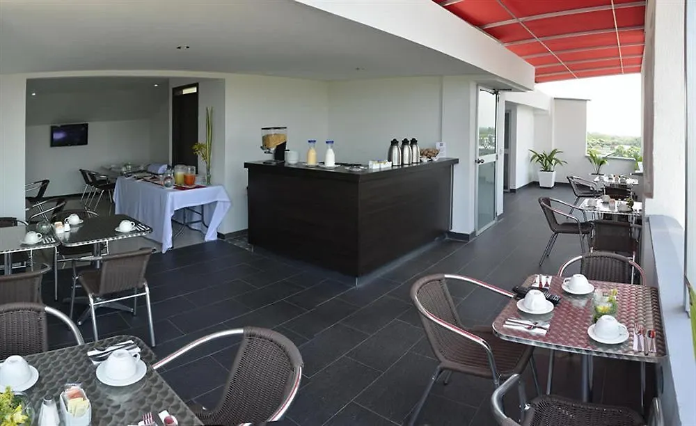 Diagonal Hotel Chipichape Cali